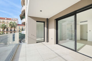 Appartement 4 pièces 80 m² · à Hyeres · 80 m² · 560 000 €