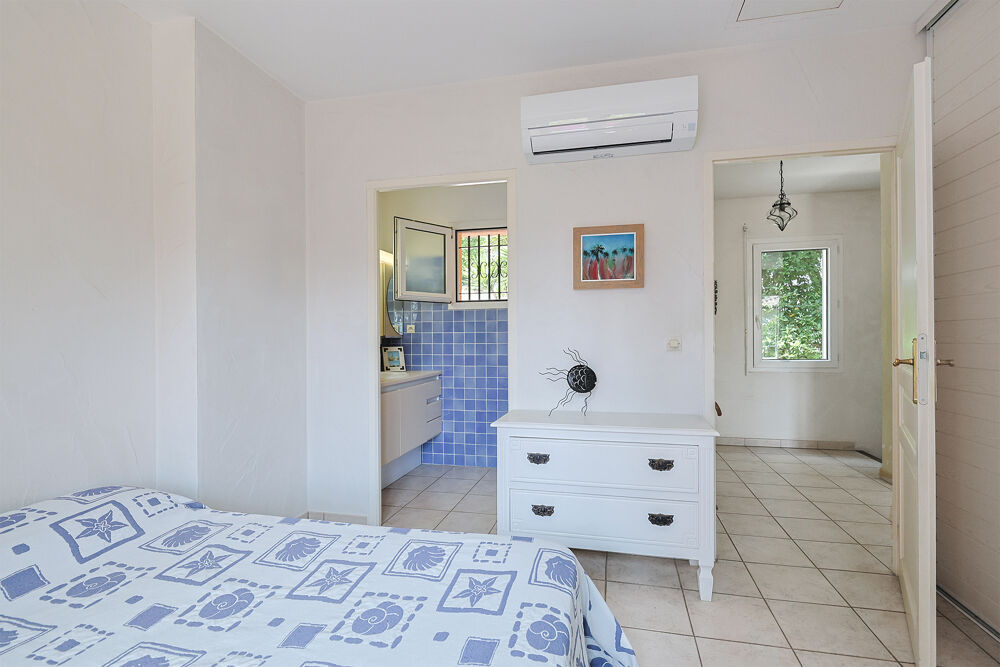 � vendre  Maison Hy�res (83400)