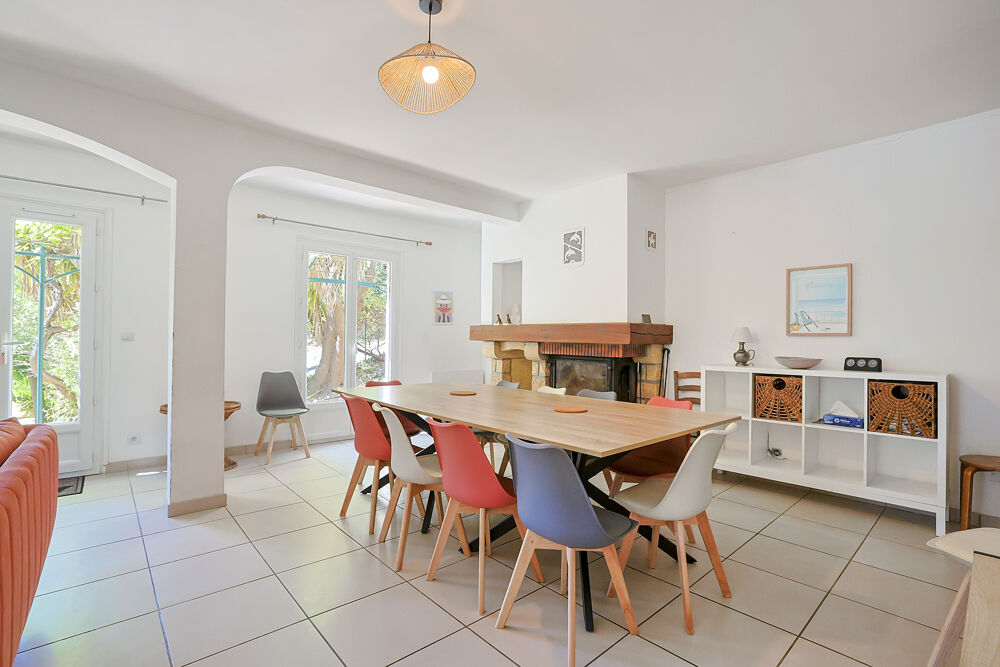 à vendre  Maison Carqueiranne (83320)