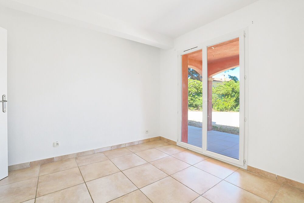 à vendre  Maison Hyères (83400)