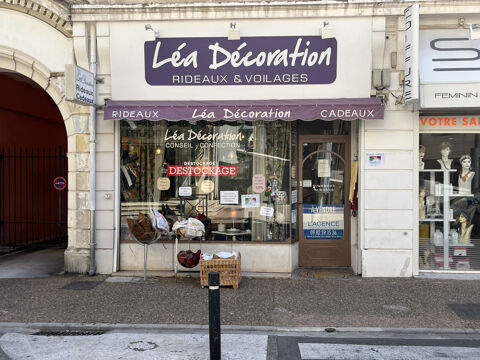   Droit au bail pour un local de 65m2 avec parking 
