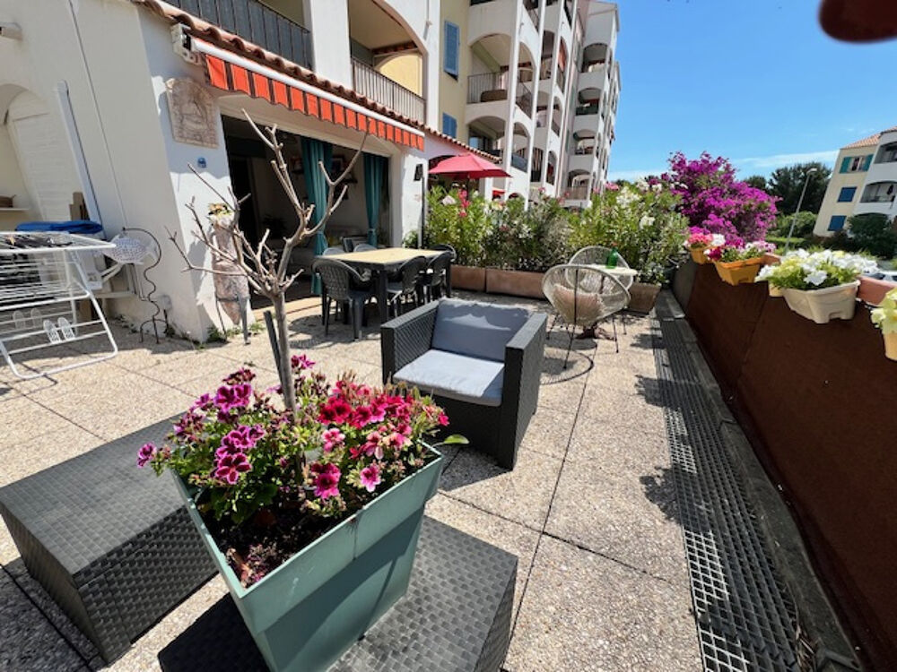 Vente Appartement Superbe t1 en rez de jardin avec grande terrasse et jardin plein sud Hyères