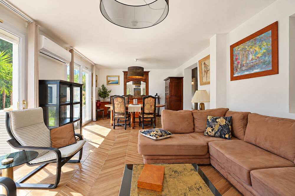 à vendre  Maison Hyères (83400)