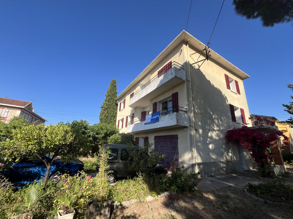 Vente Appartement Appartement 5 pièces de 112m2 avec terrasse, jardin et stationement au calme absolue Hyeres