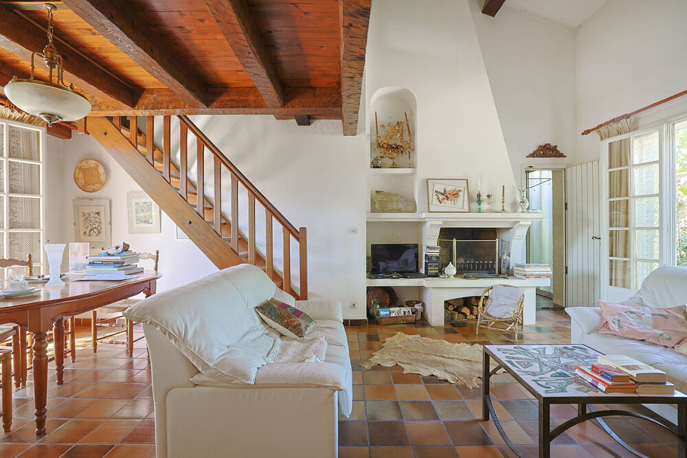 Vente Maison HYERES MAISON DE PLAIN PIED + PETIT ETAGE AVEC TROPEZIENNE Hyères