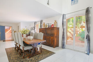  Maison à vendre 7 pièces 230 m²