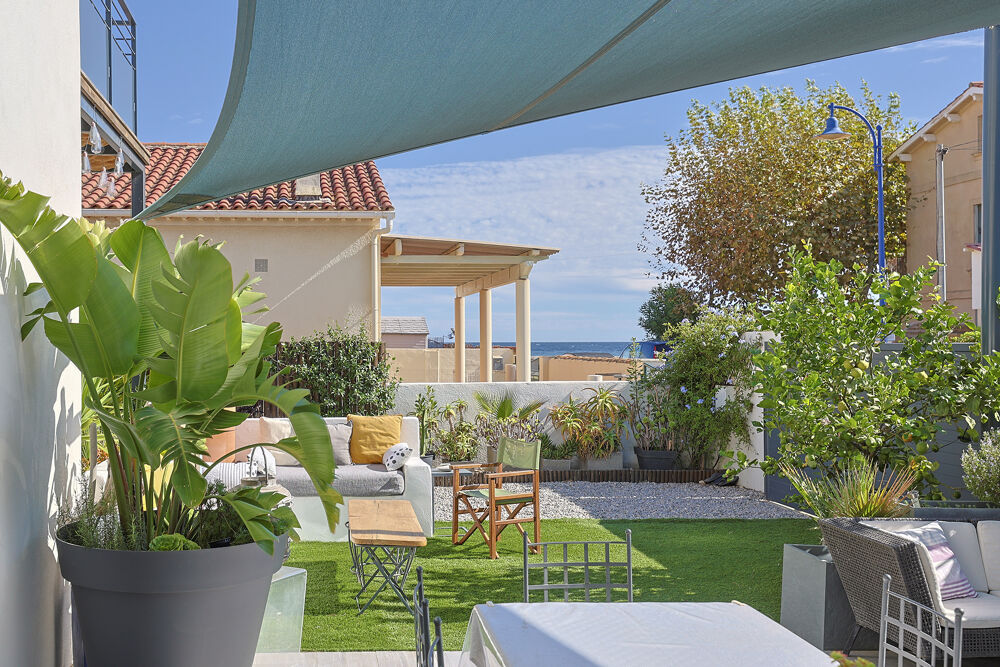 Vente Maison hyeres l'Ayguade villa individuelle de 170m2  a 2 pas de la plage Ayguade ceinturon