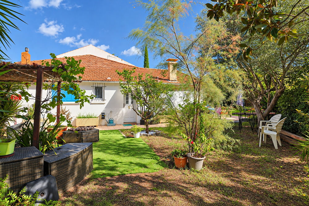 à vendre  Maison Hyères (83400)