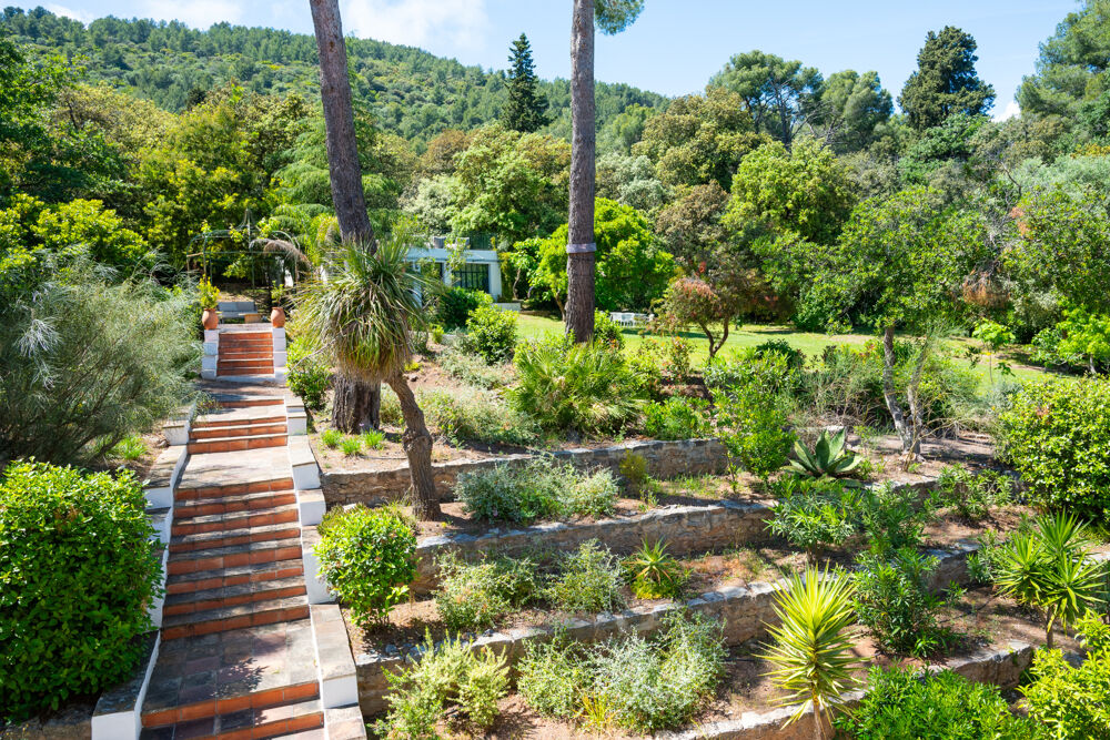 � vendre  Maison Hy�res (83400)