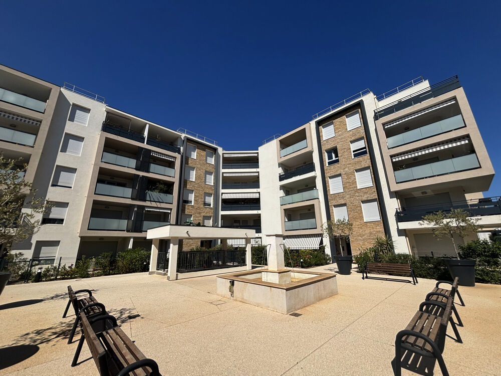Vente Appartement Appartement T2 neuf en dernier étage avec ascenseur et vue dégagée jusqu'à la mer Hyeres