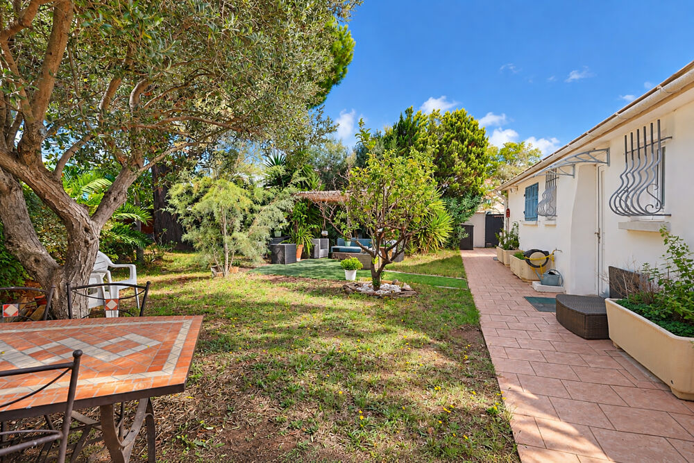 à vendre  Maison Hyères (83400)
