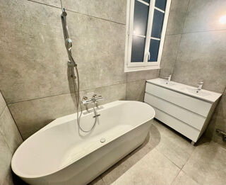  Appartement à vendre 5 pièces 131 m²