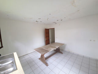  Maison � vendre 4 pi�ces 284 m�