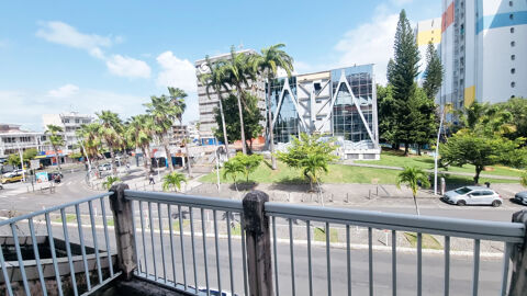   Local commerciale d'environ 37,90 m2 habitable situ� Blvd L�gitimus � POINTE-A-PITRE 