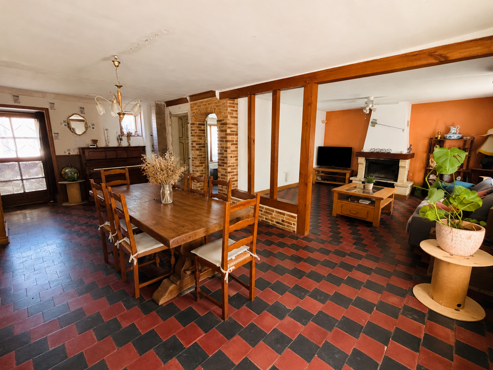 Maison de caractère en pierre de 220 m2