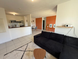  Appartement à louer 2 pièces 50 m²