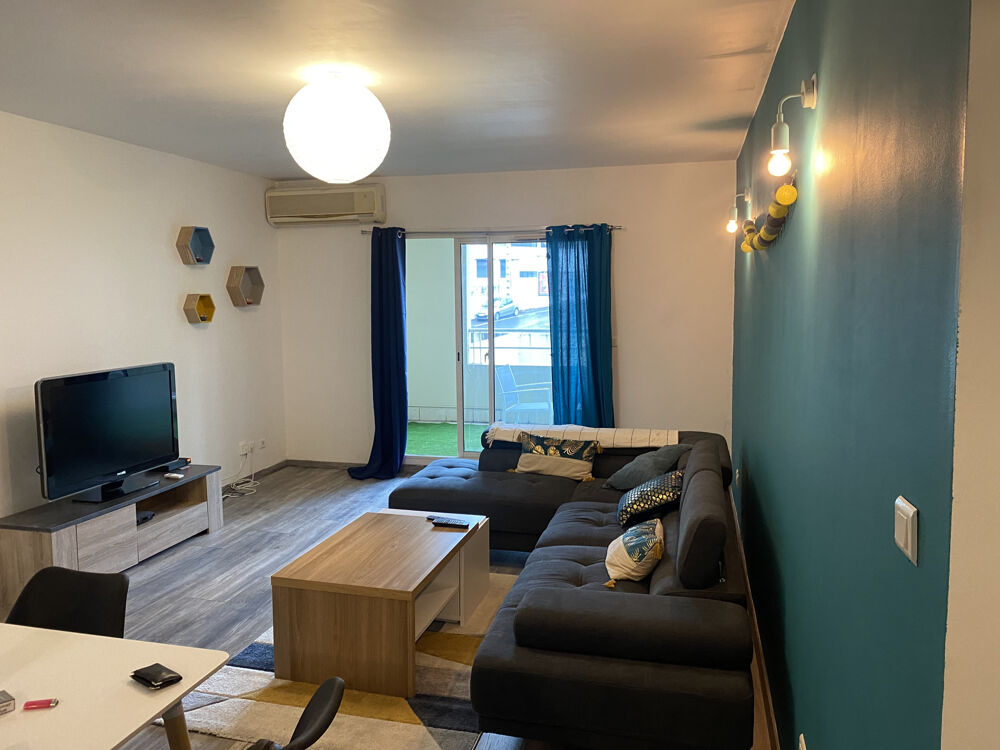 Location Appartement Sainte-Clotilde : T3 MEUBLE  à louer LIBRE A COMPTER DU 13 JUILLET 2026 Ste clotilde
