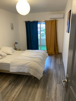 Appartement à louer 3 pièces 75 m²