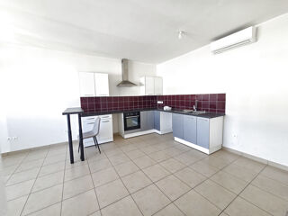  Appartement à louer 3 pièces 105 m²