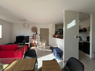  Appartement à louer 2 pièces 50 m²