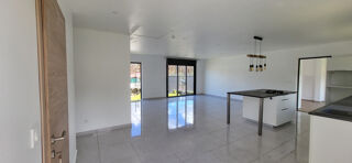  Maison  louer 4 pices 111 m