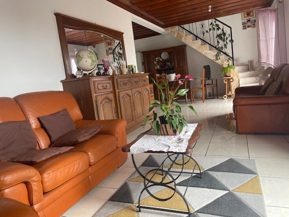 Vente Maison MAISON FAMILIALE SECTEUR CAMBUSTON St andre