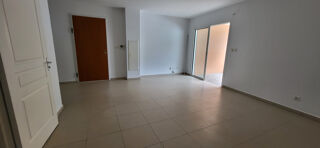  Appartement à louer 2 pièces 48 m²