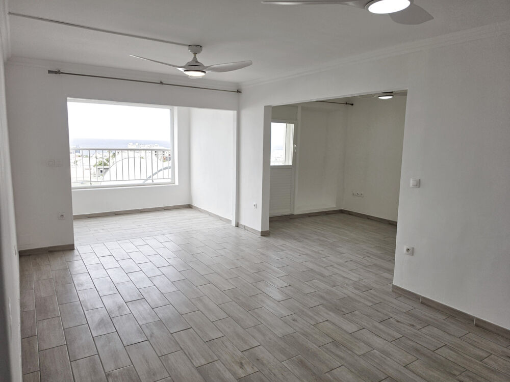 Vente Appartement A vendre appartement T4 proche collège Saint Michel St denis