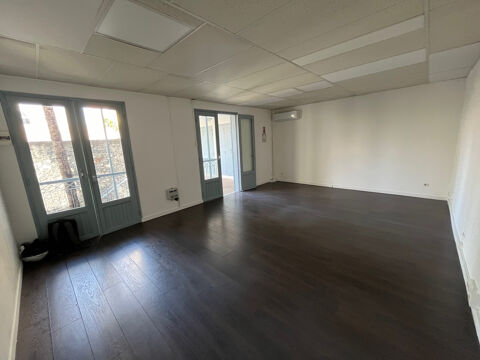 Bureaux 42 m2 centre ville Saint Denis 900 97400 St denis