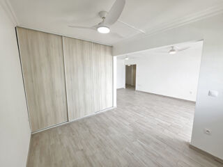 Vente Appartement A vendre appartement T4 proche collège Saint Michel St denis