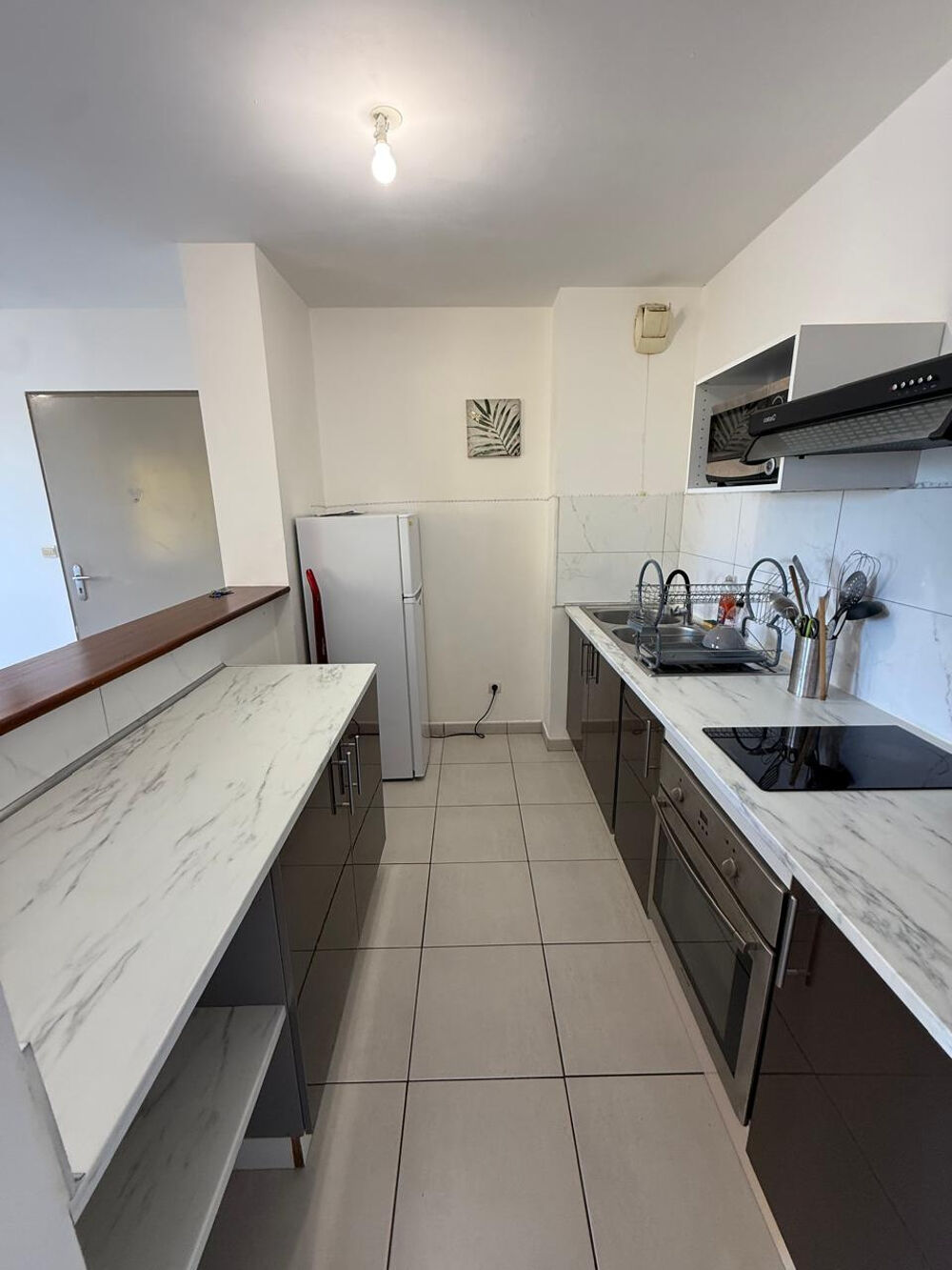Beau T2 meublé 50 m2 La Grande Montée bas des rampes