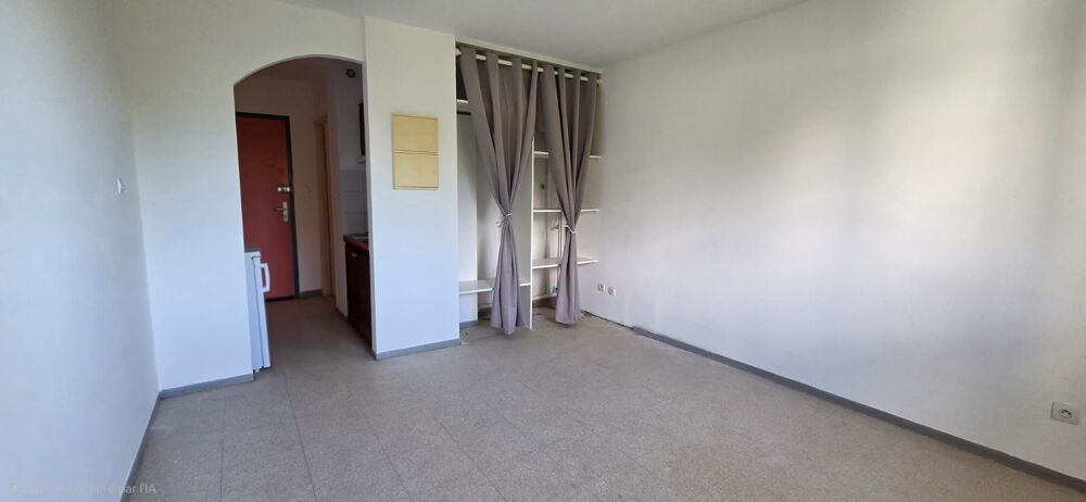 Location Appartement Studio proche FAC Saint denis