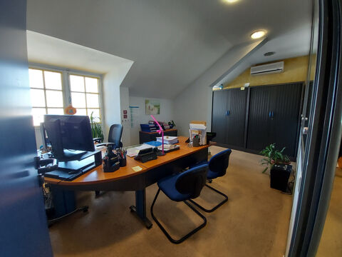   Bureau aménagé de 150 m2 clé en main 