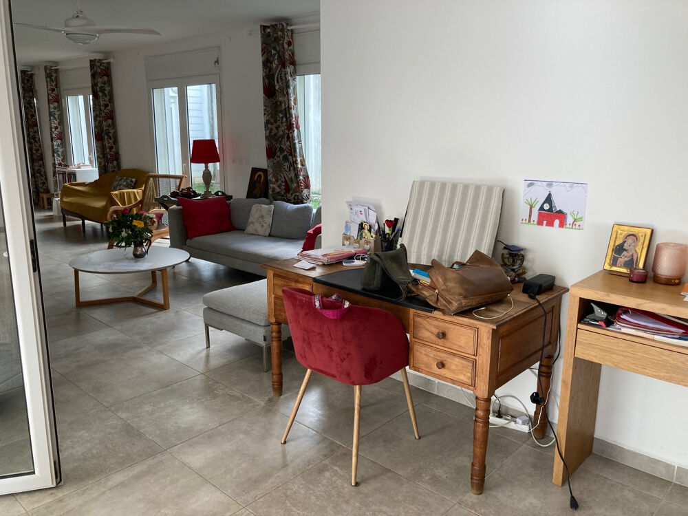 Saint-Denis : appartement avec terrasse 4 chambres à acheter