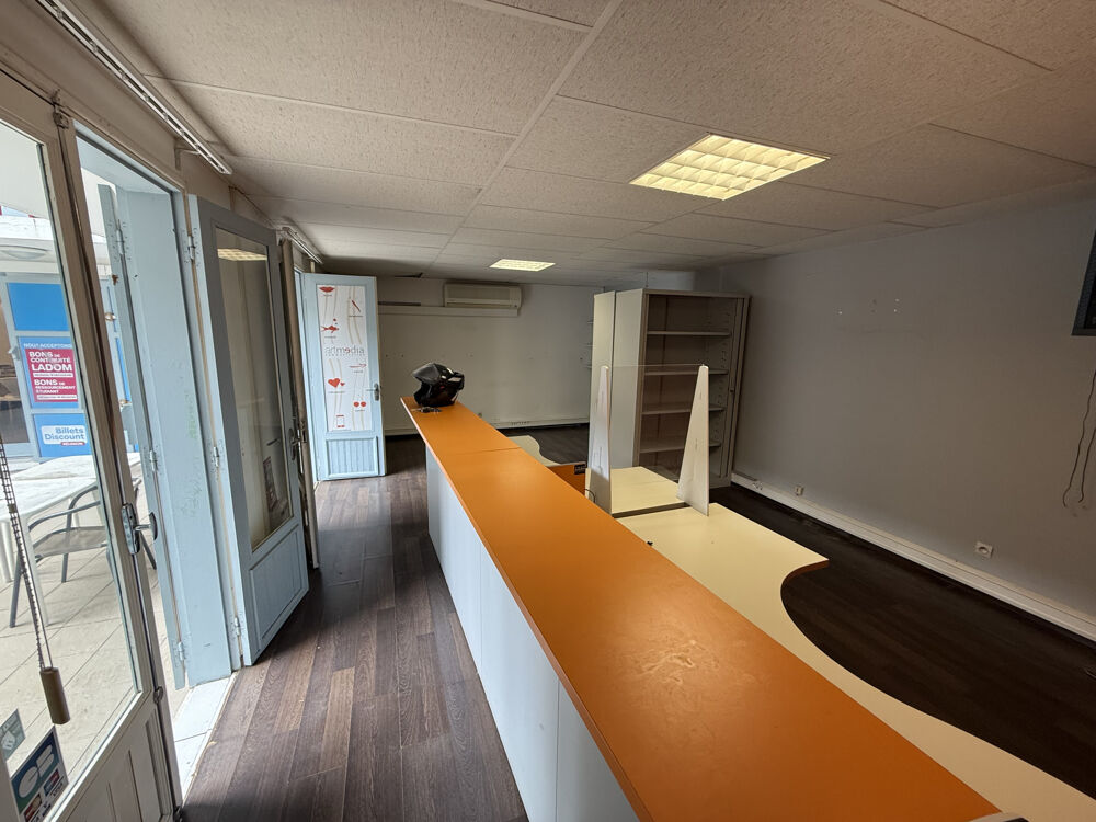   Bureaux en RDC de 42 m2 centre ville Saint Denis St denis