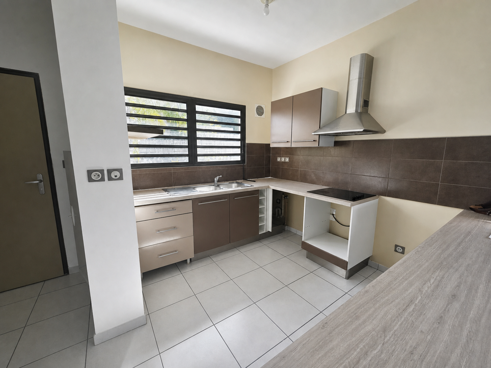 À vendre T3 avec grande terrasse La Saline-les-Bains