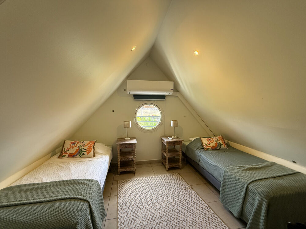 � vendre  Maison Saint-Gilles Les Bains (97434)