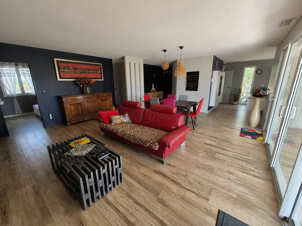 Vente Maison Maison moderne d'environ 110m2+piscine+ garage et carports Montalzat