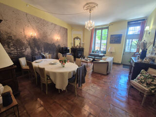  Maison à vendre 9 pièces 345 m²