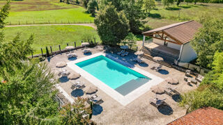  Propriété/château à vendre 15 + pièces 1000 m²