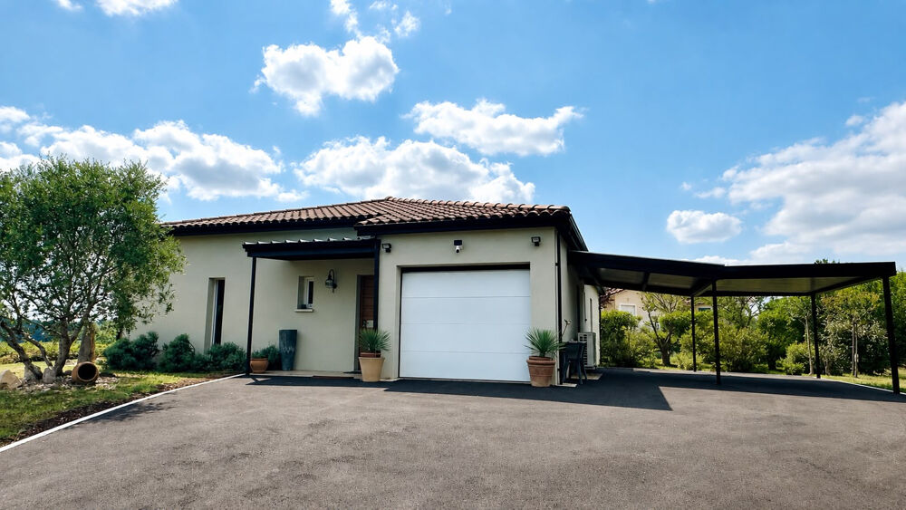 Vente Maison Maison moderne d'environ 110m2+piscine+ garage et carports Montalzat