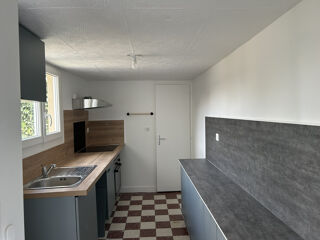  Maison à louer 5 pièces 93 m² Rue