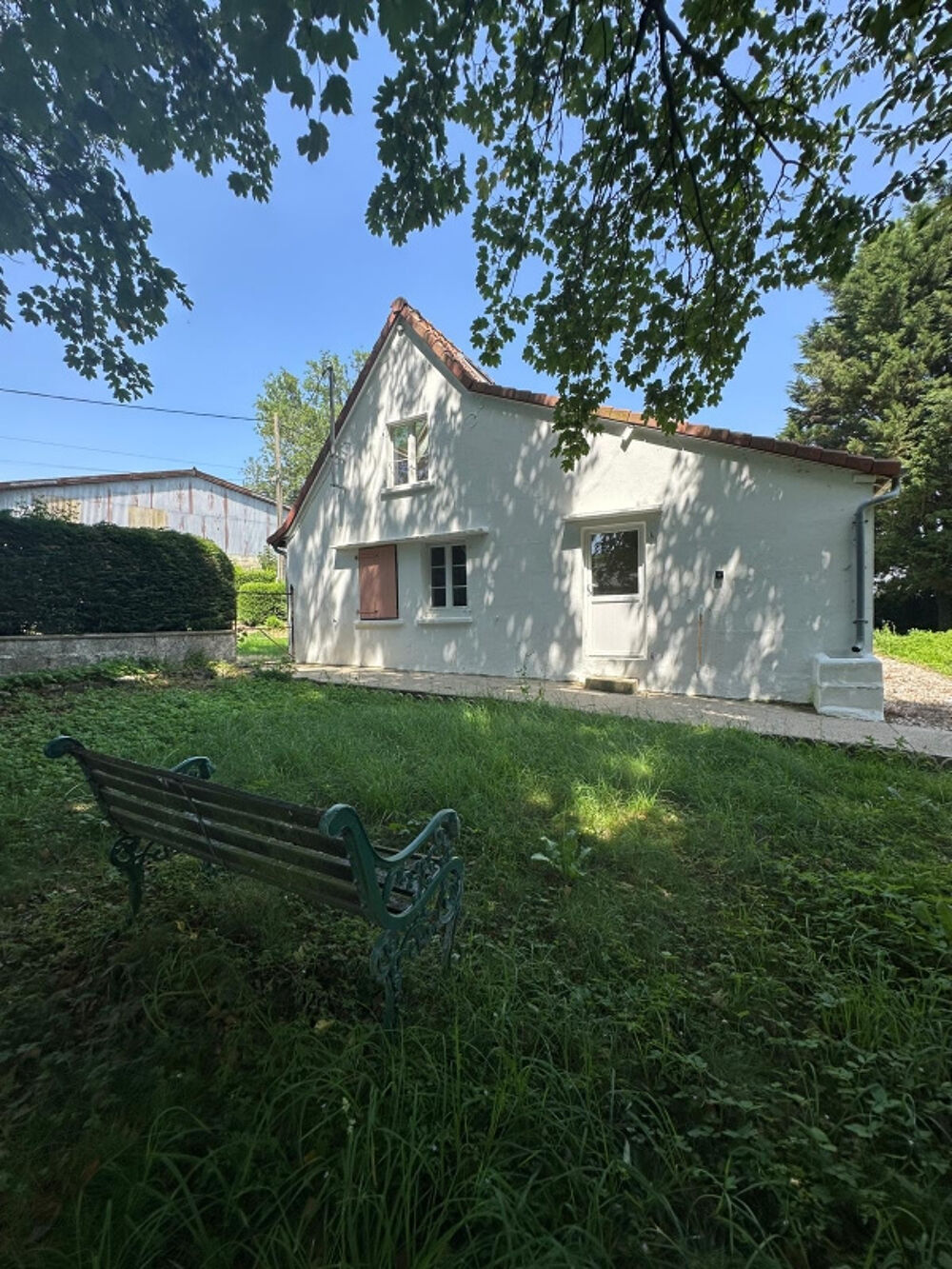 Vente Maison TRES BELLE LONGERE SUR LES HAUTEURS DE LA VALLEE DE LA COURSE Beussent