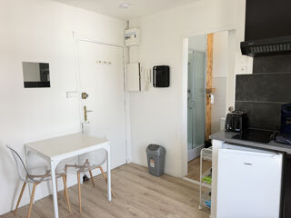  Appartement à louer 1 pièce 14 m²