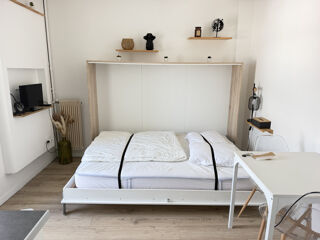  Appartement à louer 1 pièce 14 m²