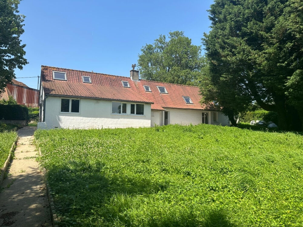 Vente Maison TRES BELLE LONGERE SUR LES HAUTEURS DE LA VALLEE DE LA COURSE Beussent