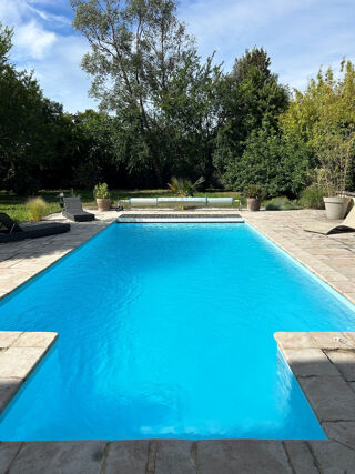  Maison � louer 9 pi�ces 216 m�