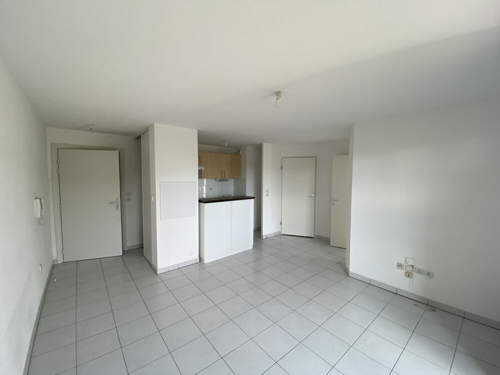 Vente Appartement BD D'ATLANTA, AGREABLE T2 AVEC PARKING ET TERRASSE Toulouse
