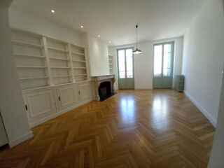  Appartement à vendre 5 pièces 155 m²