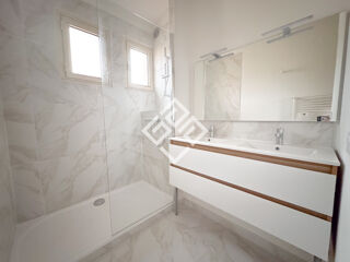  Appartement à vendre 5 pièces 109 m²